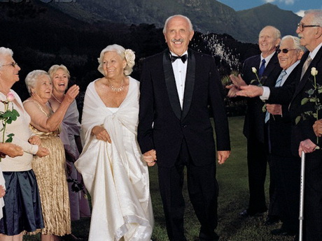 wedding-dresses-for-older-women-42-8 Wedding dresses for older women