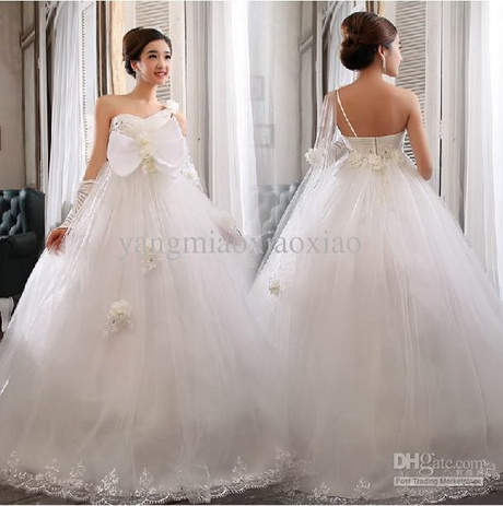 http://natalet.com/images/wedding_dresses_for_pregnant_women/wedding-dresses-for-pregnant-women-63-17.jpg