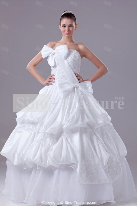 white-ball-gown-dresses-05 White ball gown dresses