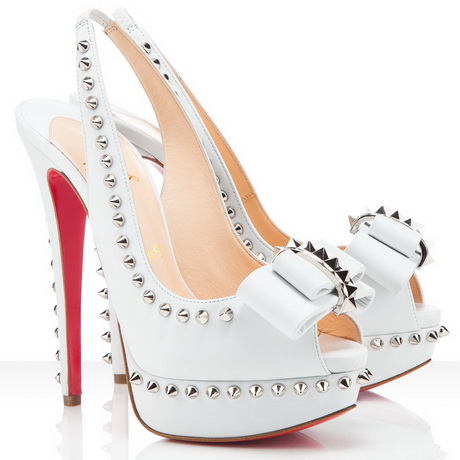 white pumps 5.5