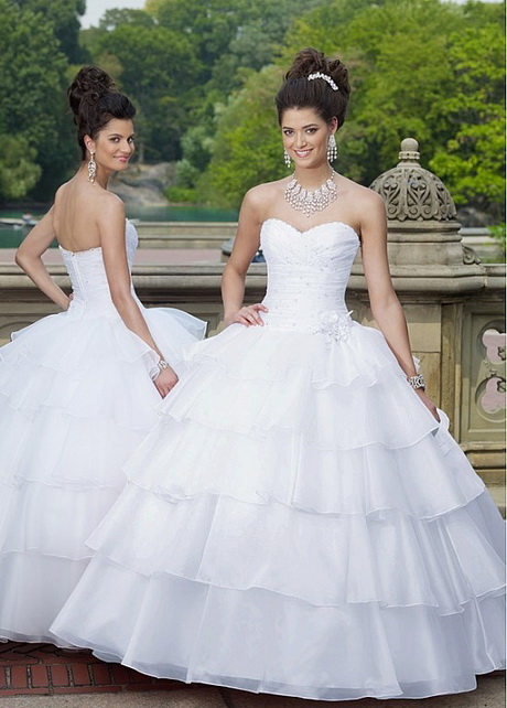 white-quinceanera-dresses-24-12 White quinceanera dresses