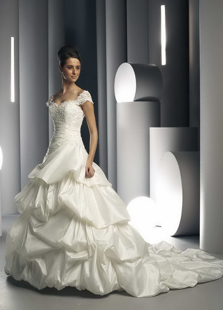 white-wedding-gowns-24-3 White wedding gowns