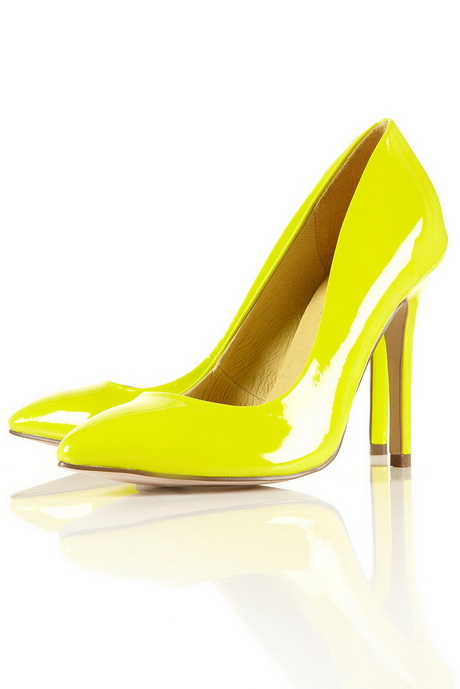 Topshopâ€™s neon yellow â€˜Gameâ€™ high heeled courts