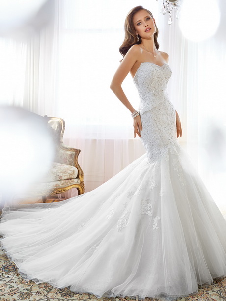 designer-bridal-gowns-2015-26 Designer bridal gowns 2015