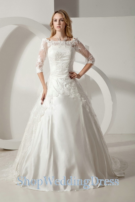 lace-sleeves-wedding-dress-47_17 Lace sleeves wedding dress