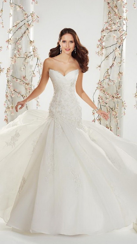 popular-wedding-dress-styles-2015-20-14 Popular wedding dress styles 2015