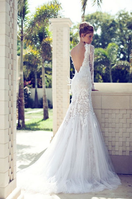 lace-wedding-dresses-with-open-back-41_12 Lace wedding dresses with open back