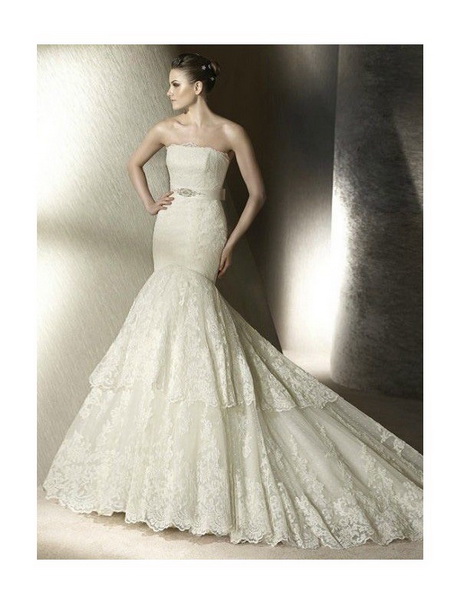 layered-lace-wedding-dress-02 Layered lace wedding dress