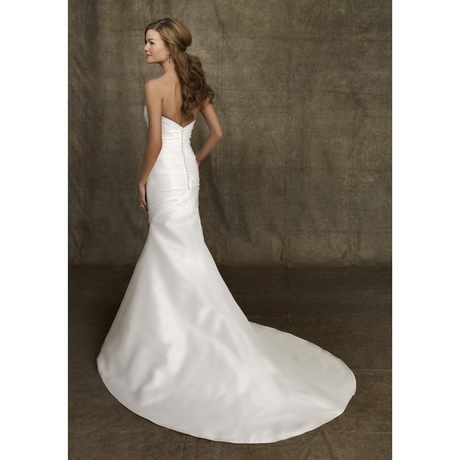 long-white-wedding-dress-54_10 Long white wedding dress