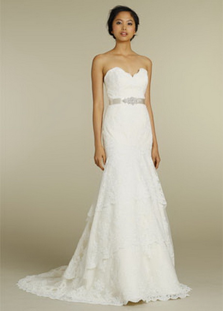 tiered-lace-wedding-dress-12_6 Tiered lace wedding dress