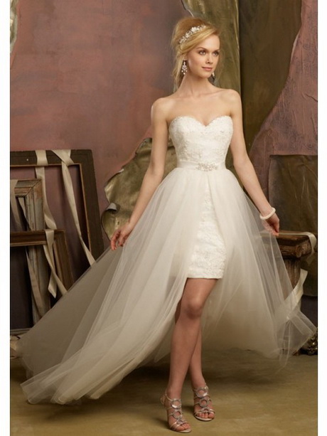 wedding-dresses-short-in-front-long-in-back-82_5 Wedding dresses short in front long in back
