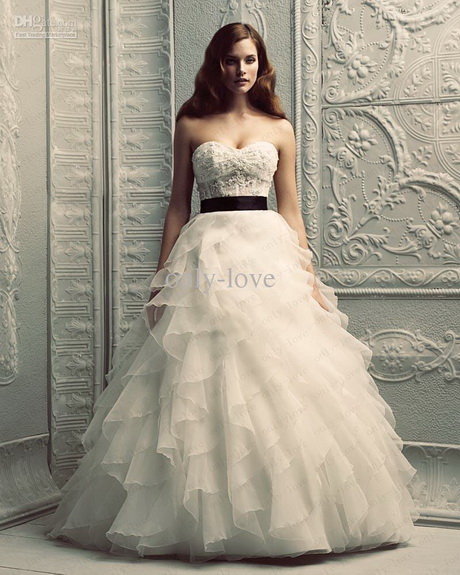 corset-lace-wedding-dresses-96_19 Corset lace wedding dresses