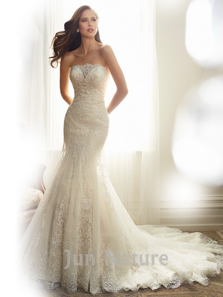 lace-fishtail-wedding-dresses-13_10 Lace fishtail wedding dresses