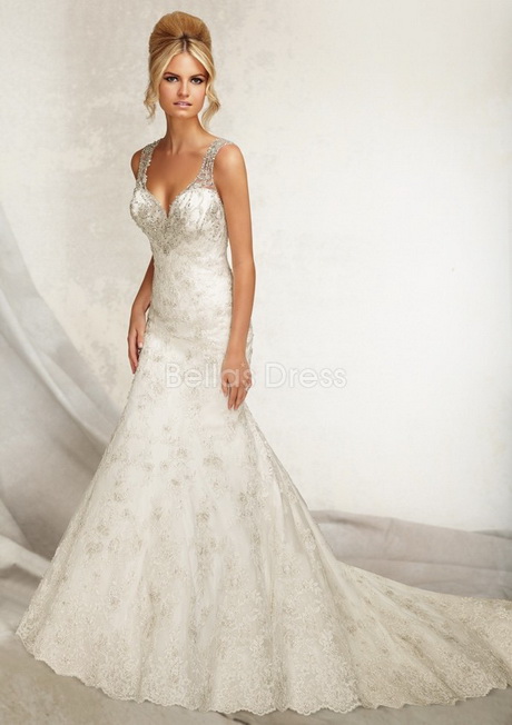 lace-wedding-dresses-with-straps-28_7 Lace wedding dresses with straps