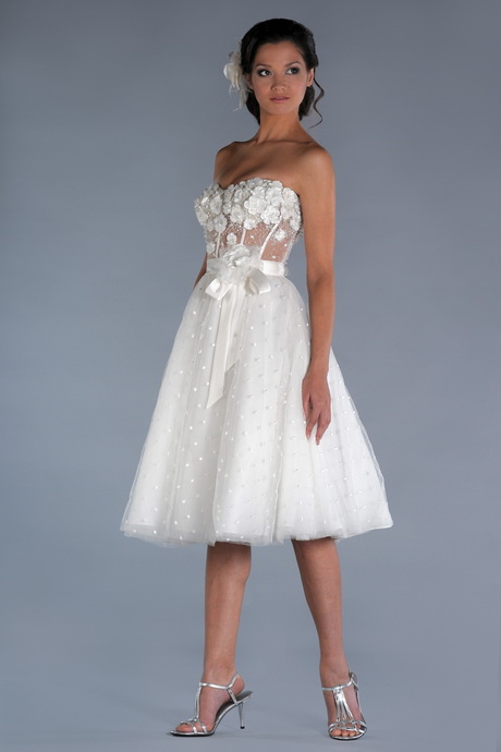 Short colored wedding dress with accessories