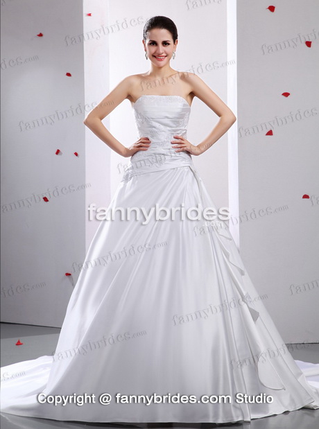 simple-classic-wedding-dresses-02_18 Simple classic wedding dresses