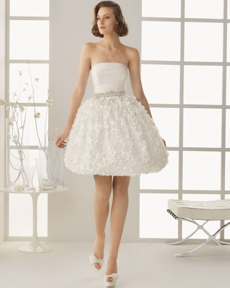 strapless-short-wedding-dress-48_20 Strapless short wedding dress