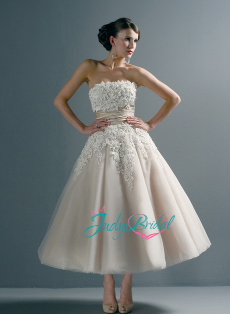 vintage-inspired-short-wedding-dresses-00_7 Vintage inspired short wedding dresses