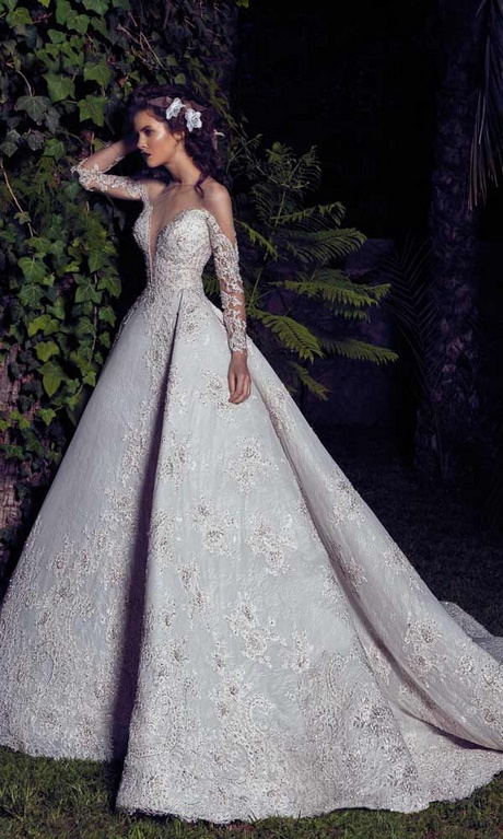 beautiful-wedding-gowns-2018-34_12 Beautiful wedding gowns 2018