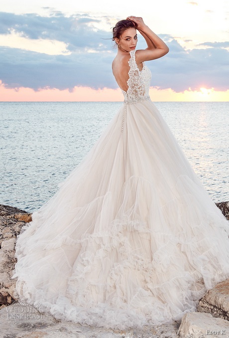 popular-wedding-dresses-2018-36_2 Popular wedding dresses 2018