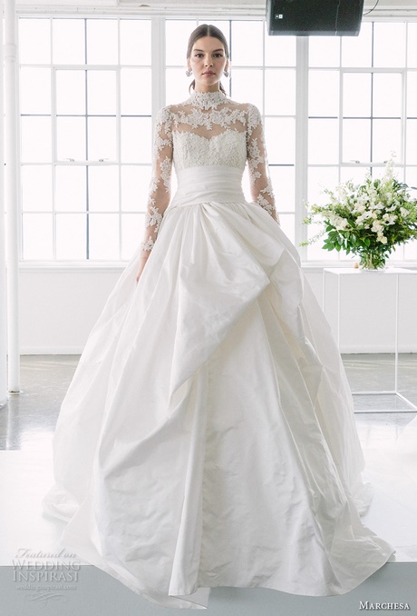 wedding-gowns-2018-with-sleeves-41_3 Wedding gowns 2018 with sleeves