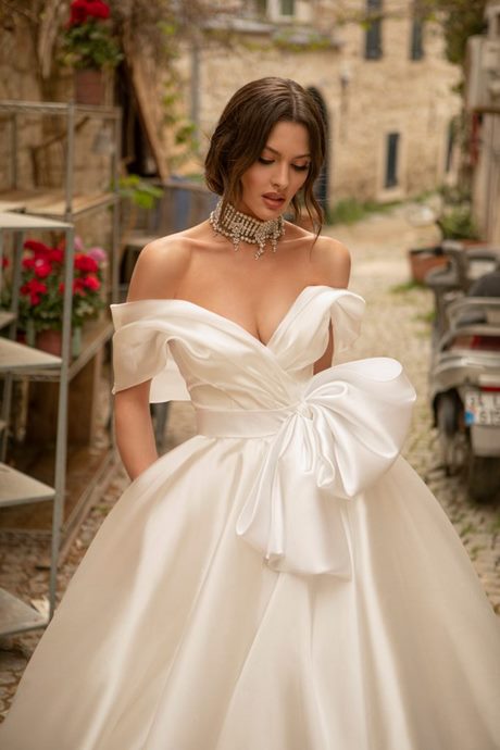 new-style-wedding-dress-2022-74_14 New style wedding dress 2022