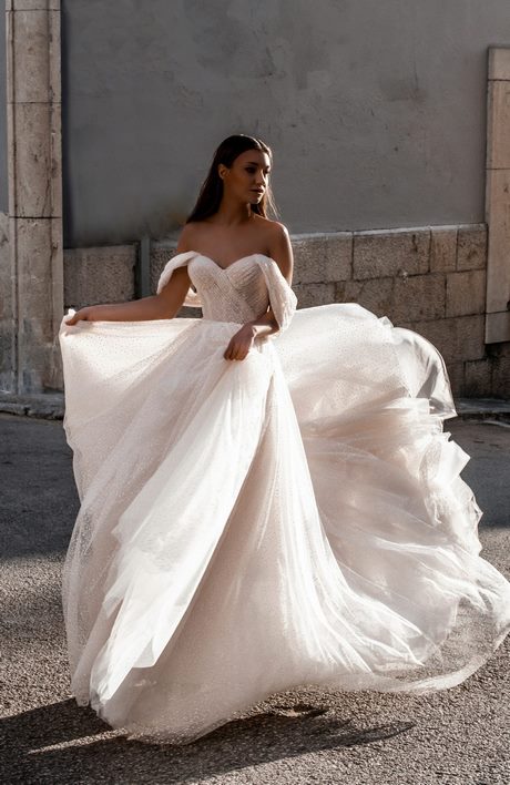 wedding-dress-styles-2022-59 Wedding dress styles 2022