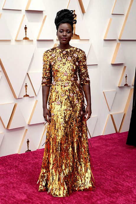 best-outfits-oscars-2023-64_7 Best outfits oscars 2023