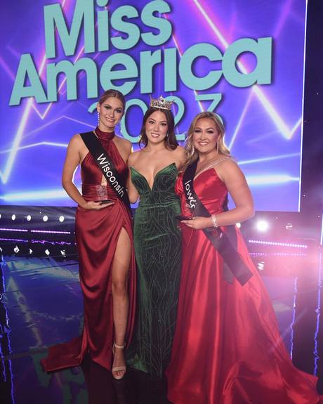 miss-america-dresses-2023-19_15 Miss america dresses 2023
