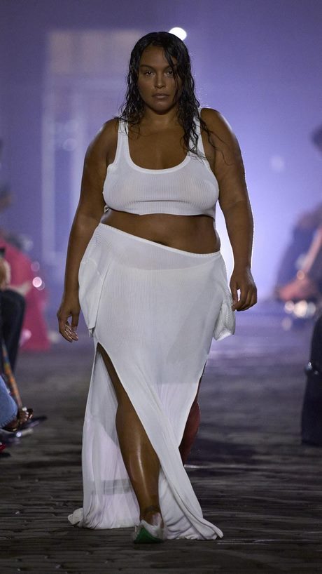 plus-size-spring-fashion-2023-52_9 Plus size spring fashion 2023