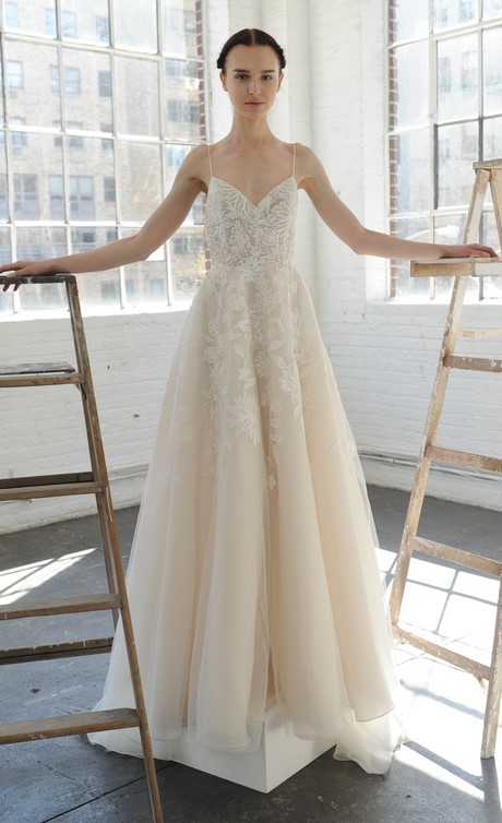 wedding-dress-spring-2017-65_8 Wedding dress spring 2017