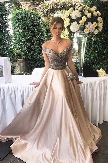 stunning-prom-dresses-2019-89_16 Stunning prom dresses 2019