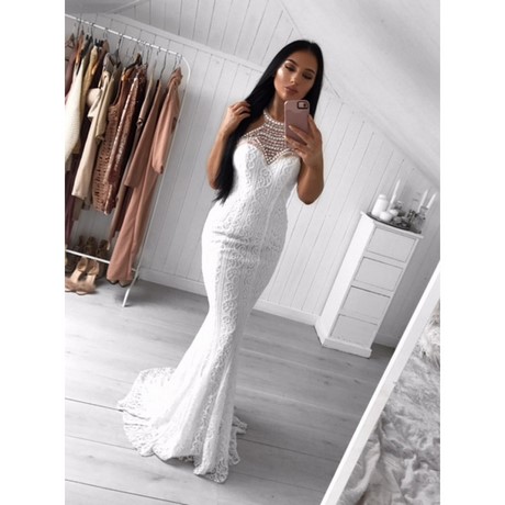 white-lace-prom-dresses-2019-42_14 White lace prom dresses 2019