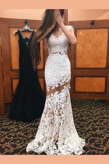 white-prom-dresses-2019-94_15 White prom dresses 2019