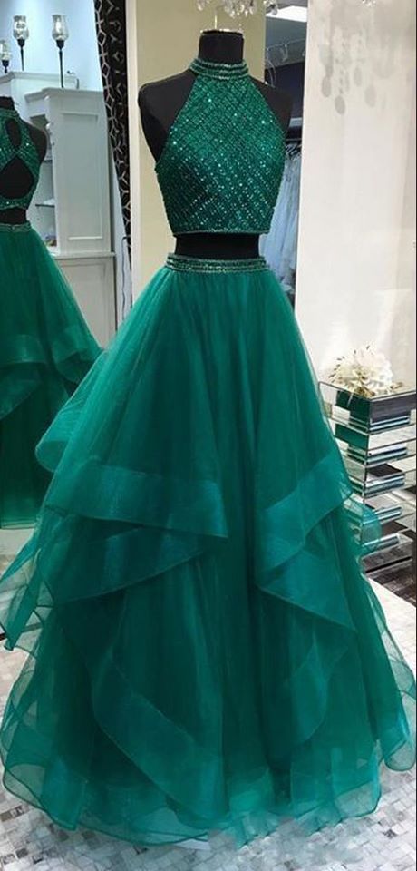 prom-dresses-2020-two-piece-long-95_7 Prom dresses 2020 two piece long