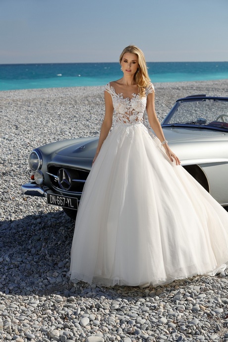 wedding-dresses-collection-2020-21_8 Wedding dresses collection 2020