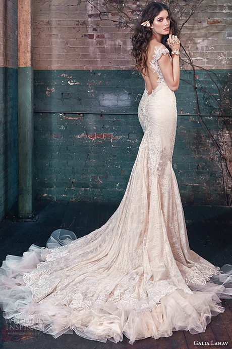 couture-wedding-gowns-2016-00_19 Couture wedding gowns 2016