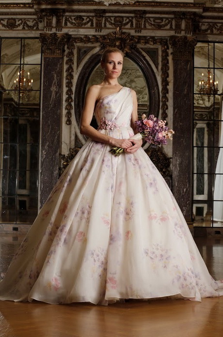 wedding-gown-trends-2016-15_15 Wedding gown trends 2016