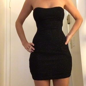 tight-strapless-black-dress-25 Tight strapless black dress