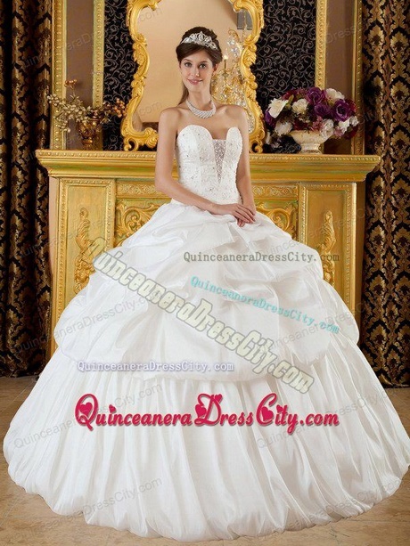 white-ball-gown-quinceanera-dresses-24_18 White ball gown quinceanera dresses