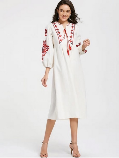 white-midi-dress-with-sleeves-80_10 White midi dress with sleeves