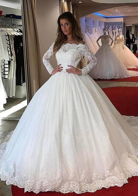 long-sleeve-all-lace-wedding-dress-74_14 ﻿Long sleeve all lace wedding dress