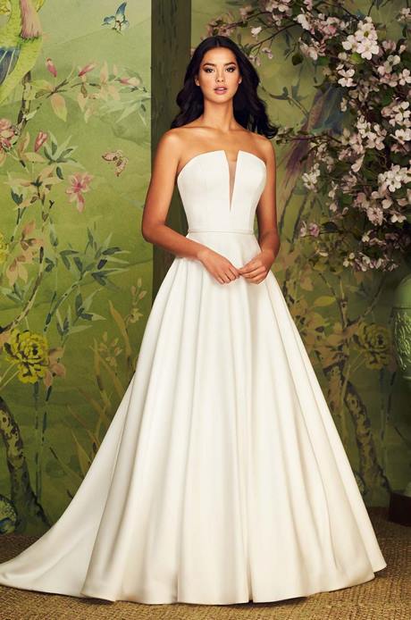 wedding-dress-designs-2020-05_12 ﻿Wedding dress designs 2020