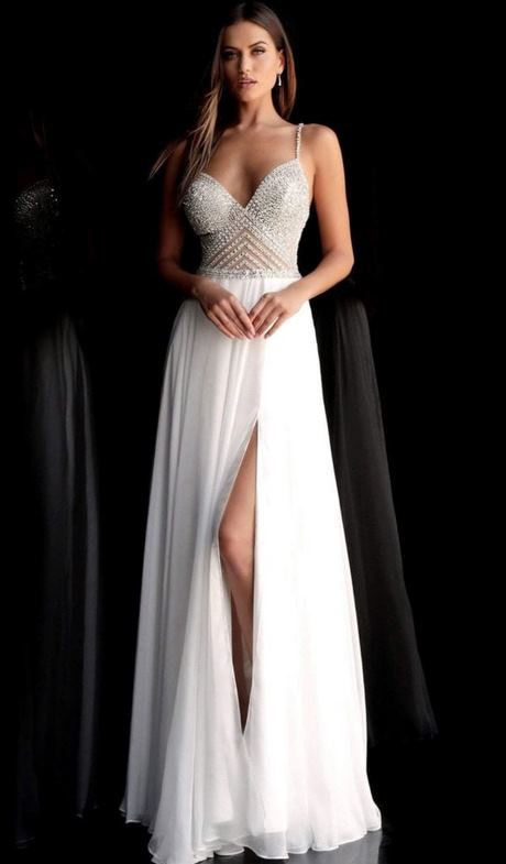 all-white-prom-dresses-2021-43_6 All white prom dresses 2021