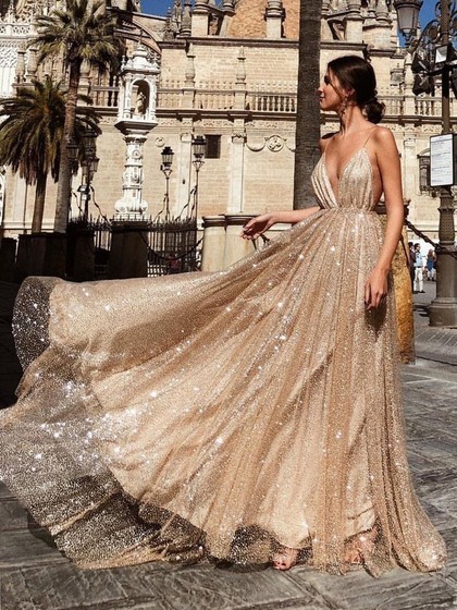 best-prom-dresses-of-2021-42_5 Best prom dresses of 2021