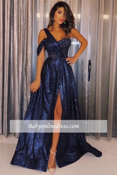 prom-dresses-2021-navy-blue-66_10 Prom dresses 2021 navy blue