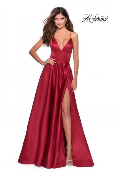 red-prom-dresses-2021-43_2 Red prom dresses 2021