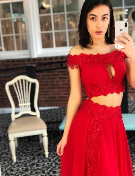 red-short-homecoming-dresses-2021-85_5 Red short homecoming dresses 2021
