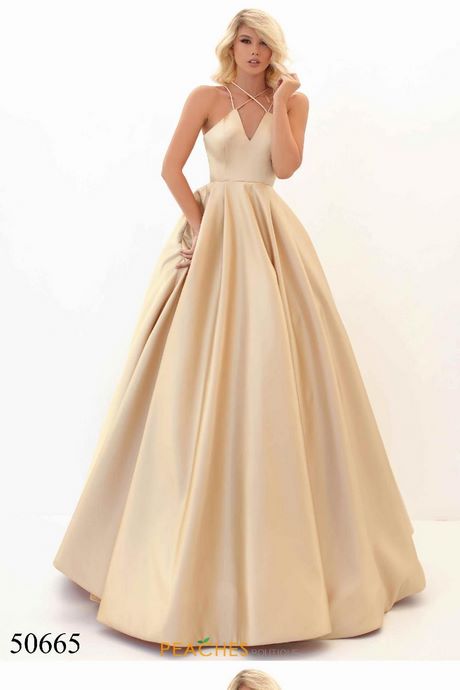 v-neck-prom-dress-2021-77_5 V neck prom dress 2021