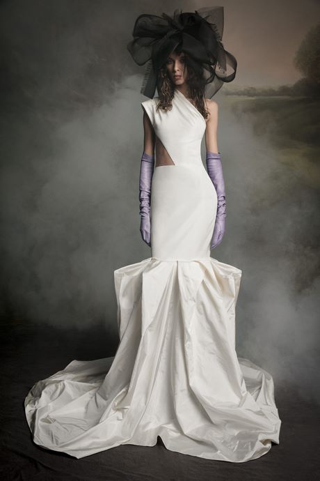 vera-wang-bridal-gowns-2021-27_9 Vera wang bridal gowns 2021